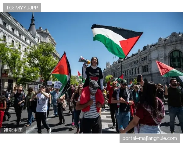 意甲俱乐部联合举办“反种族主义主题开放日”，数千名社区儿童参与